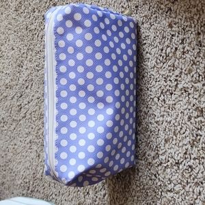 NWT Estee Lauder Makeup Bag